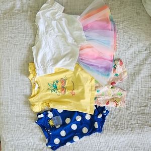 Girl's summer clothes 12m size